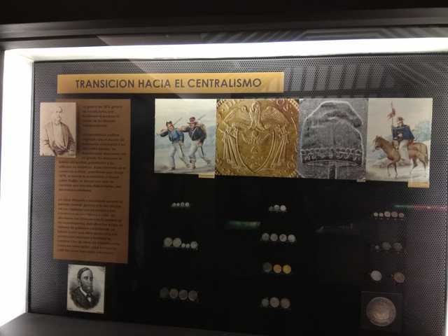 Transición hacia el centralismo