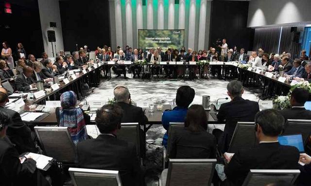 En Montreal se celebra la primera conferencia internacional sobre derechos humanos LGBT.