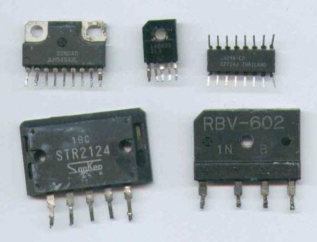CIRCUITOS INTEGRADOS