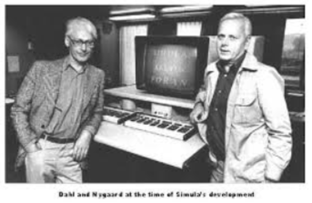 4ª GENERACIÓN DEL LENGUAJE DE PROGRAMACIÓN