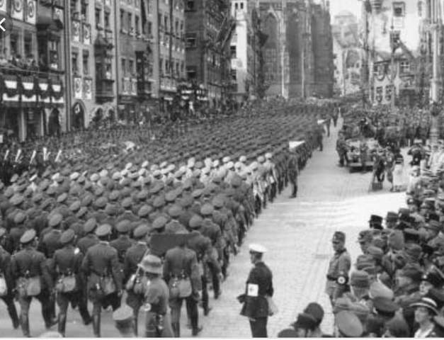 "Noche de los cuchillos largos" en Alemania, en la que son aniquiladas las Sturmabteilung (SA) dirigidas por Ernest Röhm.