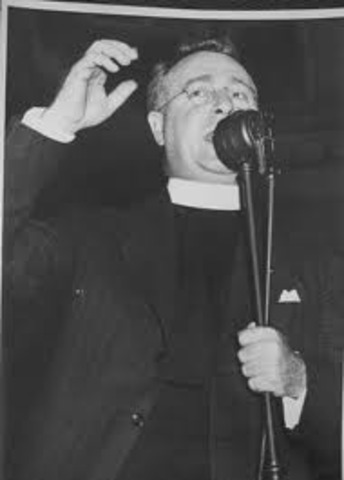 Father Coughlin attacks FDR, Jews