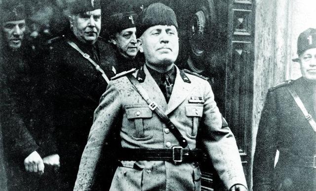 Mussolini started a dictatorship