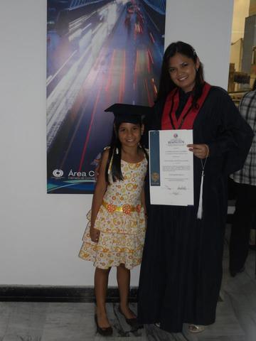 La graduación de mi mama