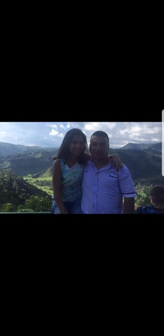 Mi papi y yo en un mirador