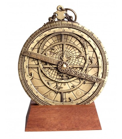 Se invento el astrolabio