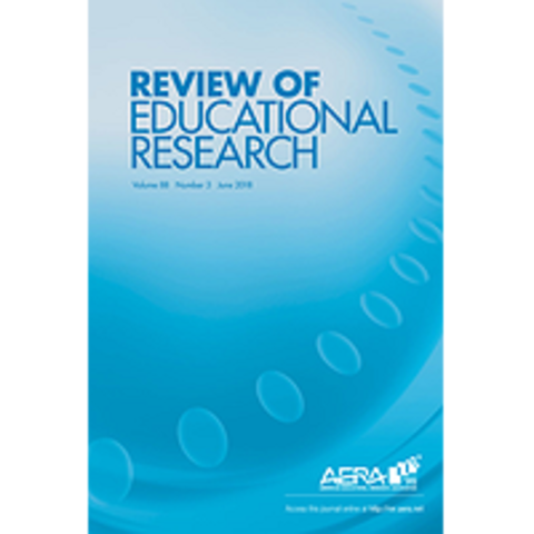El artículo en Review of Educational Research (RER) sobre implementación