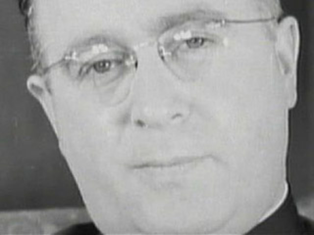 Father Coughlin attacks FDR, Jews