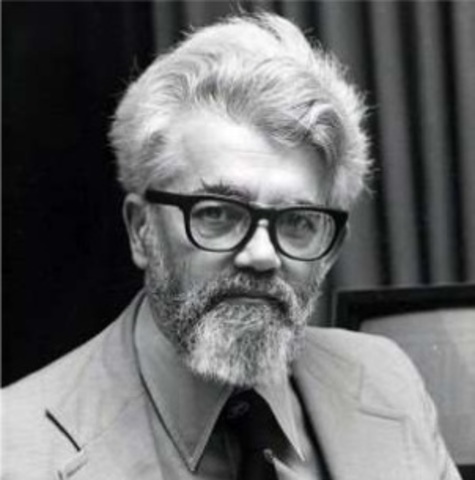 Analisis por Douglas Parkhill