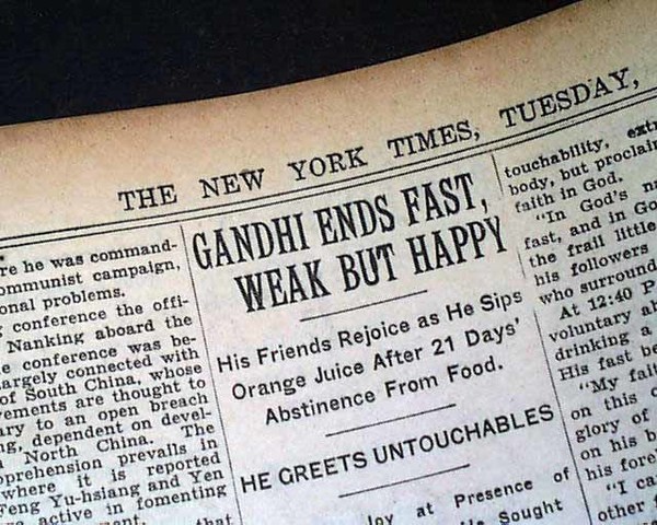 Gandhi Begins 21 Day Fast in Attempt to reconcile Hindus and Muslims