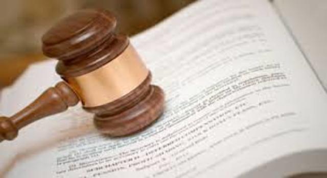 Decretos y disposiciones