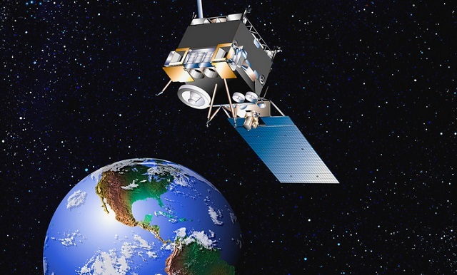 Se lanzan los 2 primeros satélites nacionales de comunicación