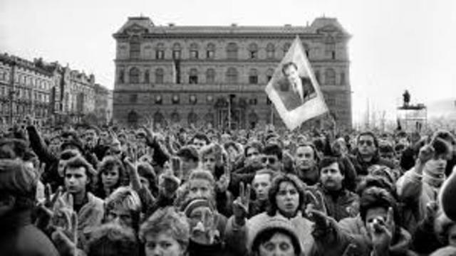 Se inicia la "Primavera de Prag"