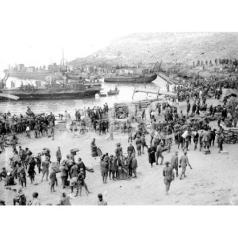 Se inician las campañas en Marruecos.