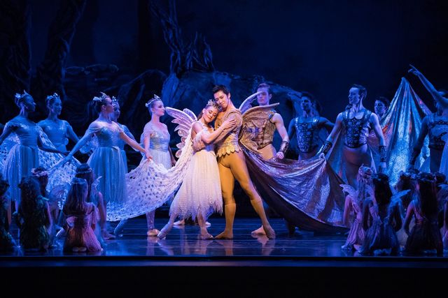 Shakespeare writes A Midsummer Night's Dream