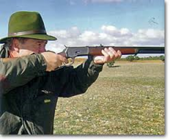 Volen matar al pare de la Maria, però aconsegueixen què no ho facin.