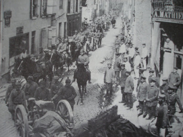 OFENSIVA A LE CATEAU. DESPLEGAMENT DE CINC EX[ERCITS FRANCESOS I EL COS EXPEDICIONARI BRITÁNIC