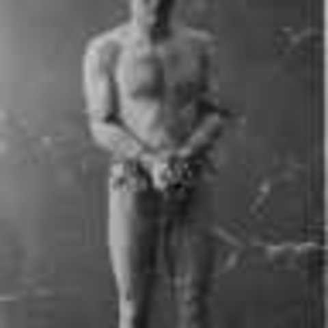 Houdini Performs The Mirror Handcuff Challenge