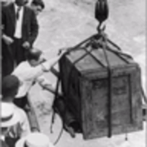 Houdini Performs Overboard Box Escape