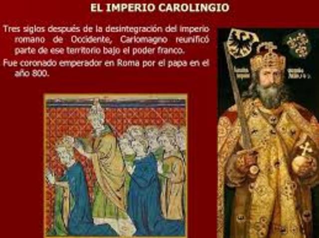 Surge el periodo carolingio y recibe su nombre por el emperador Carlomangno