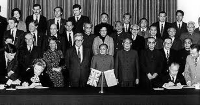 Acuerdo chino-británico para la devolución de Hong-Kong en 1997