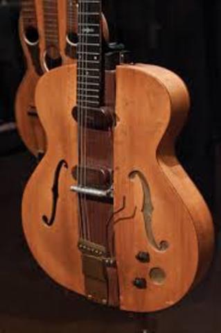 Les Paul creates "The Log"