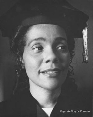 Marries Coretta Scott