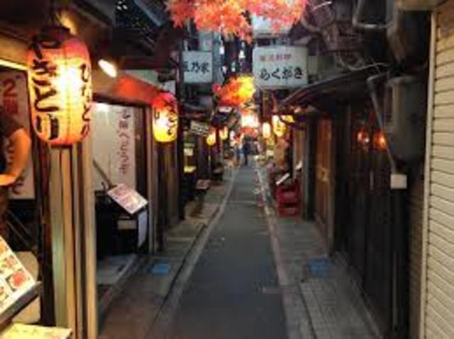 Japan has about 360,000 restaurants