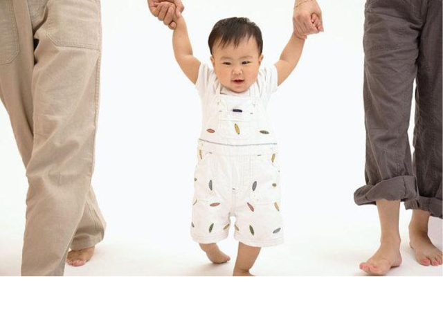 Couples can only afford so much... (China)