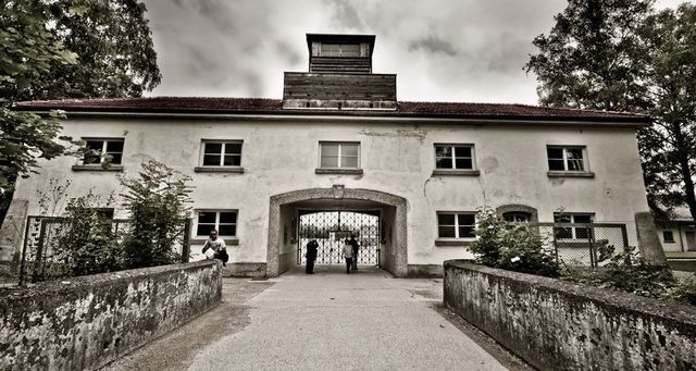 Creación Campos de Concentración - Dachau