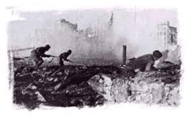 1942: La guerra en Asia, África, Europa.