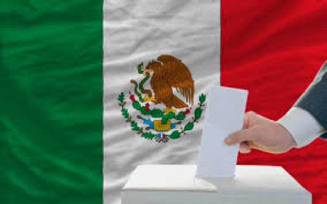 MEXICAN Women Start Voting