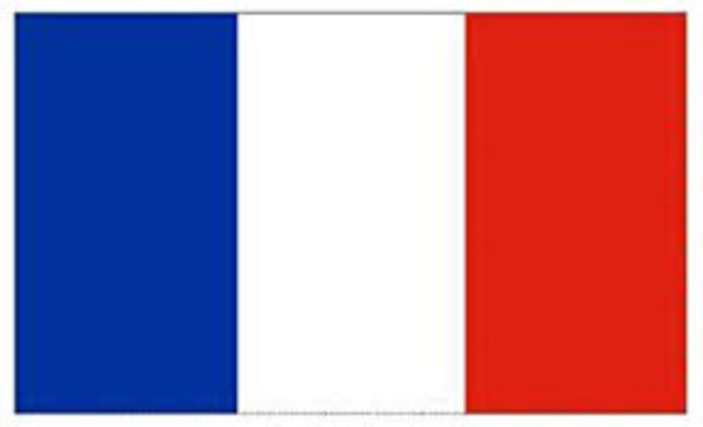 Women vote in France