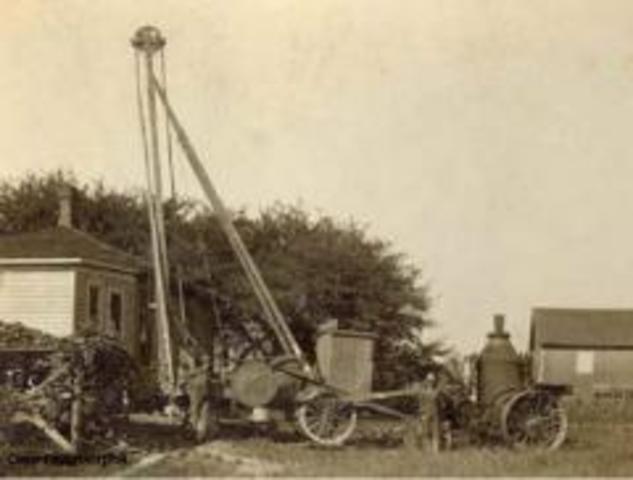 Первая эксплуатационная скважина