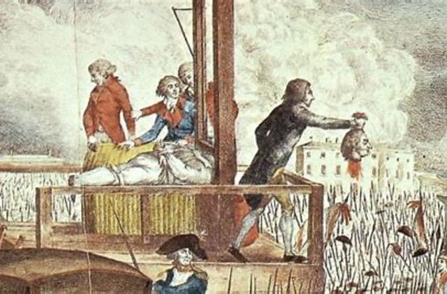 Luis XVI es guillotinado.