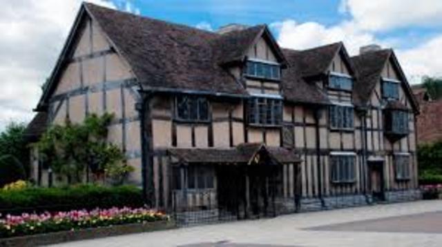 Shakespeare returns to Stratford