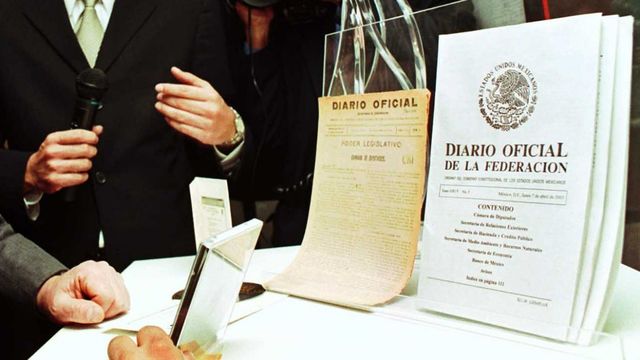 Publicación de la Ley Federal de Transparencia y Acceso a la Información Pública Gubernamental