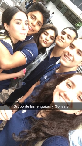 AMIGOS DE ESCUELA