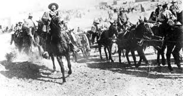 Pancho Villa sacks Columbus