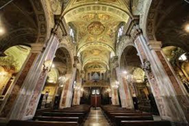 Construye Iglesia San Francisco de Sales