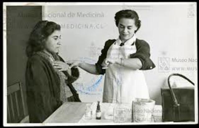 Se crea el primer curso de enfermera sanitaria