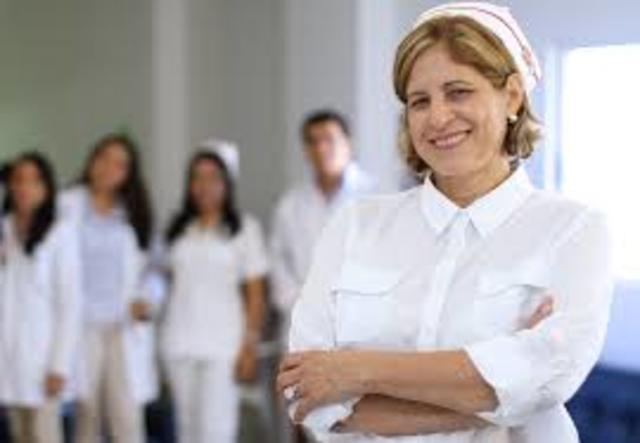 Primer curso de administración para jefes de servicio