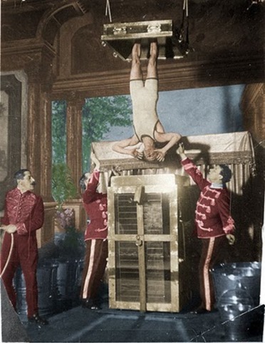 Houdini Performs The Chinese Water Torture Cell