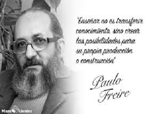 PAULO FREIRE