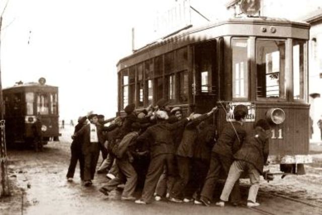 Suspensión de la CNT