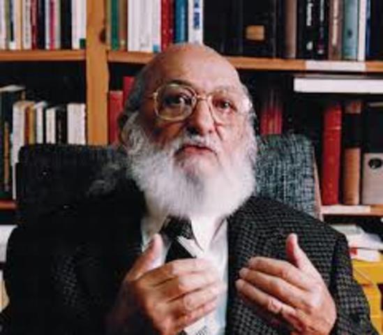 Paulo Freire