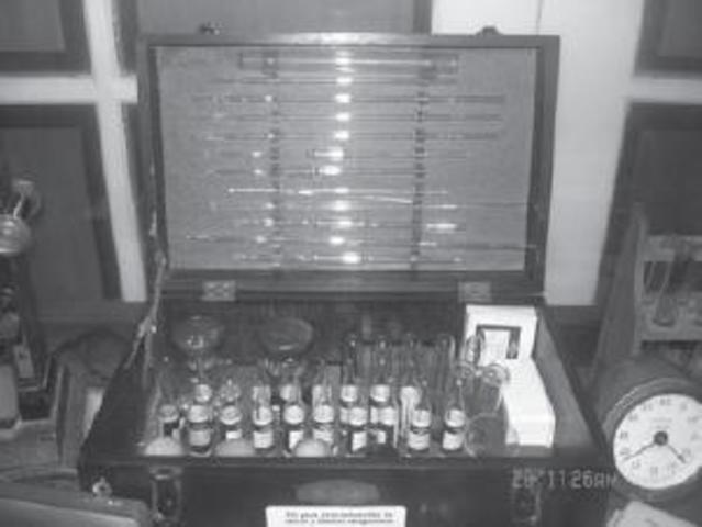 Primer laboratorio clinico