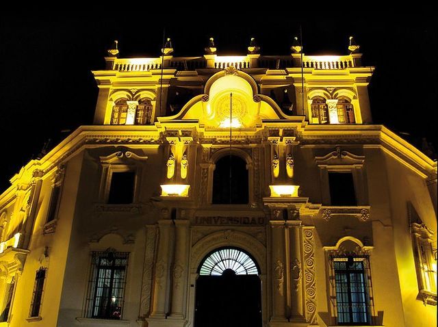 Universidad Mayor Real y Pontificia San Francisco Xavier de Chuquisaca (Bolivia)