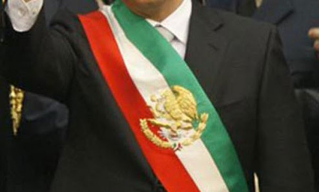 Santa Anna expide las Bases Órganicas Políticas de la República Mexicana