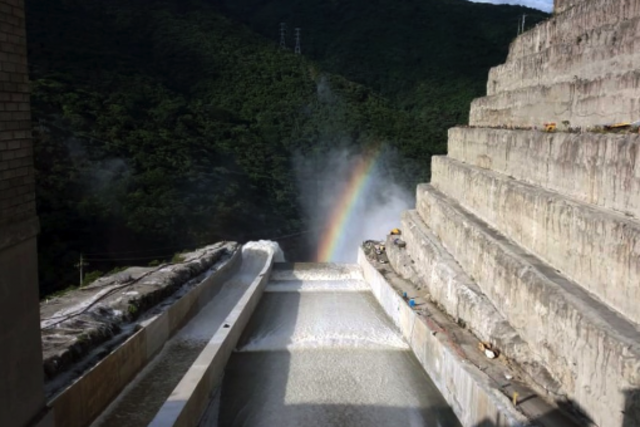 Apertura de Vertedero